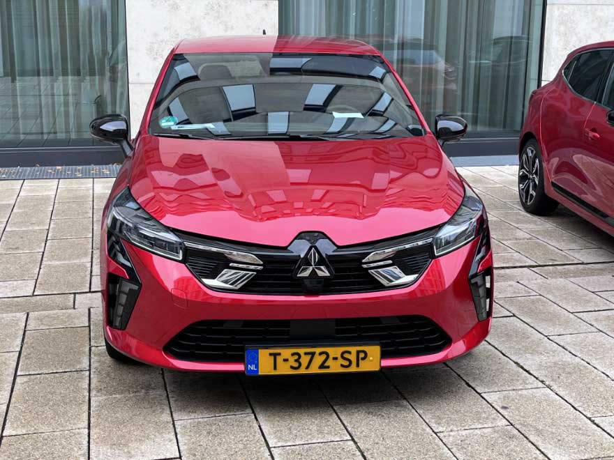 Genf 2019: Renault Clio Generationswechsel - erste Bilder vom Interieur -  MOTORMOBILES