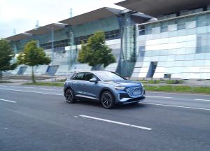 Audi Q4 e-tron 40 S-line - MJ 2023