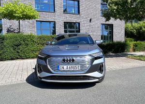 Audi Q4 e-tron 40 S-line - MJ 2023