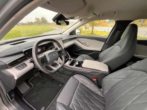 Ford Explorer Premium 210 kW / 77 kWh Extended Range