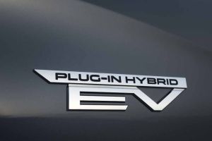 New-Outlander-PHEV