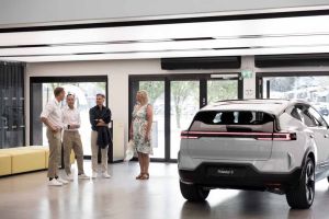 Auslieferungen: Polestar liefert in Deutschland erste Polestar3 Elektro-SUVs an Kunden aus
