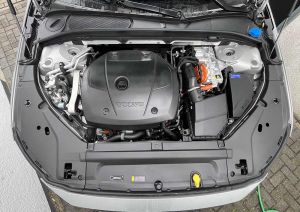 Volvo S90 Recharge T8 AWD PHEV 445 PS