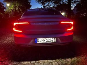 Volvo S90 Recharge T8 AWD PHEV 445 PS