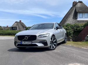 Volvo S90 Recharge T8 AWD PHEV 445 PS