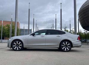 Volvo S90 Recharge T8 AWD PHEV 445 PS