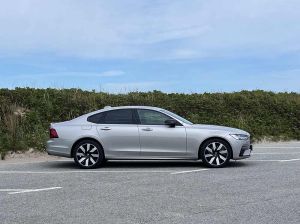 Volvo S90 Recharge T8 AWD PHEV 445 PS